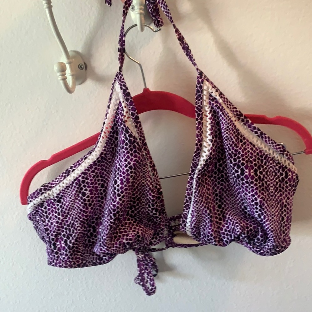 Bathing suit